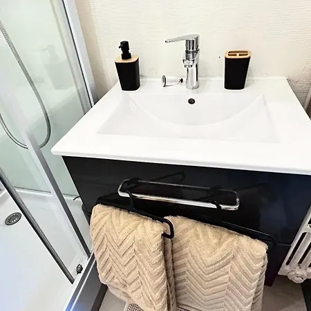 Cosy Aix Les Bains Экс-ле-Бен